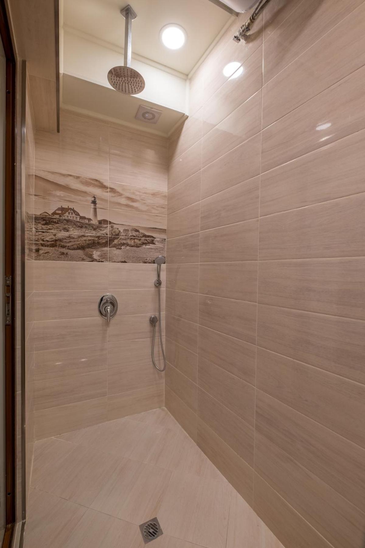 Stylish Center Flat 100m To Vitosha Blvd * Sofia